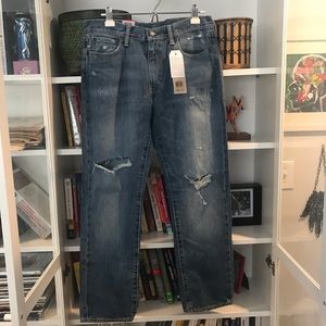 NWT Levi’s straight leg jeans